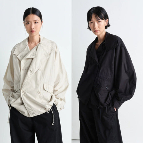 Trendy women's transition jacket with large collar and practical pockets Lune London