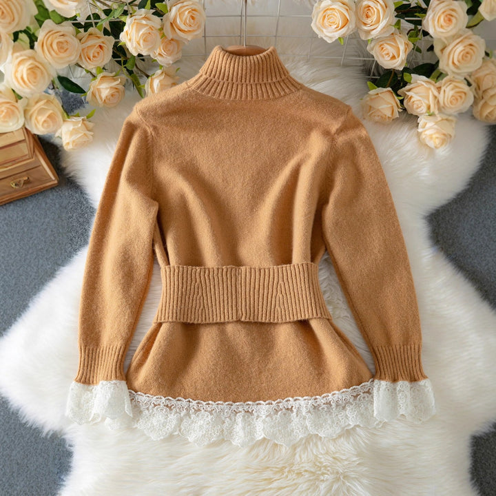 Lune London Elegant knitted sweater for women with high collar and decorative button details