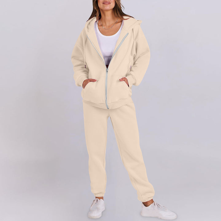 Casual women's sports set with hood and zipper Lune London