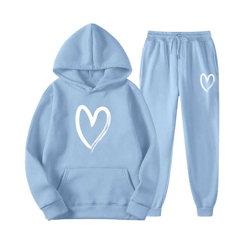 Women's sweatsuit with kangaroo pocket and heart-shaped print Lune London