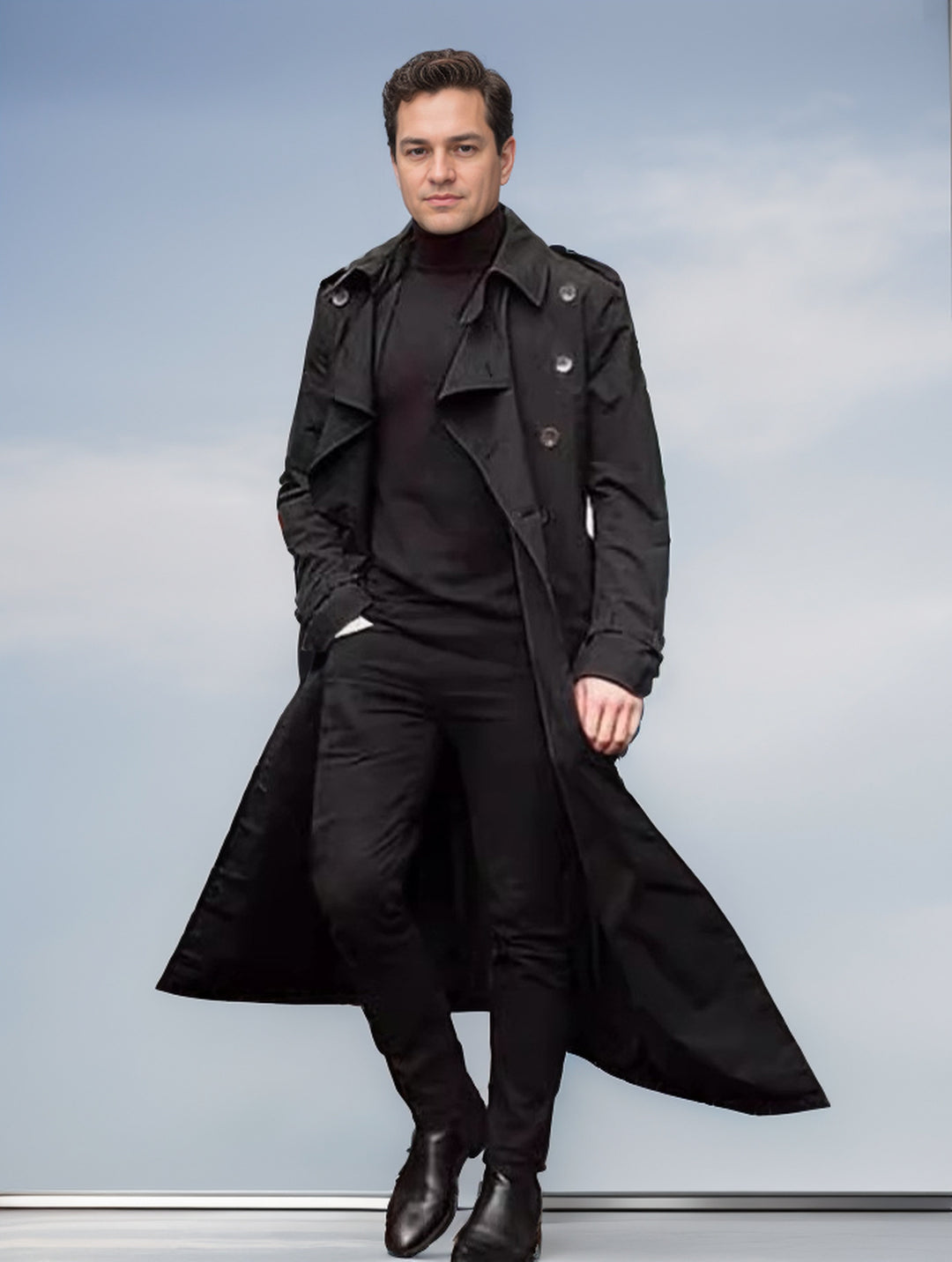 Long trench coat for men with a modern cut and practical pockets Lune London