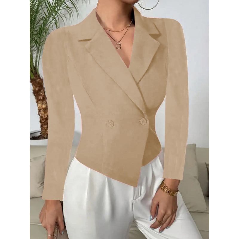 Elegant blazer jacket for women with a double button closure and a curved hem Lune London