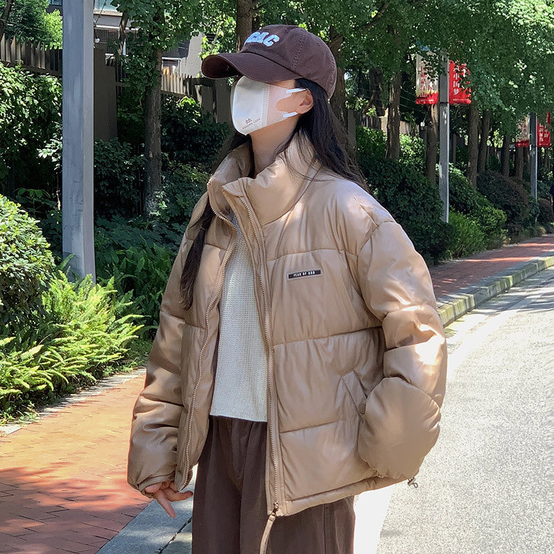 Ladies stylish and ultralight padded jacket with high collar and practical pockets Lune London