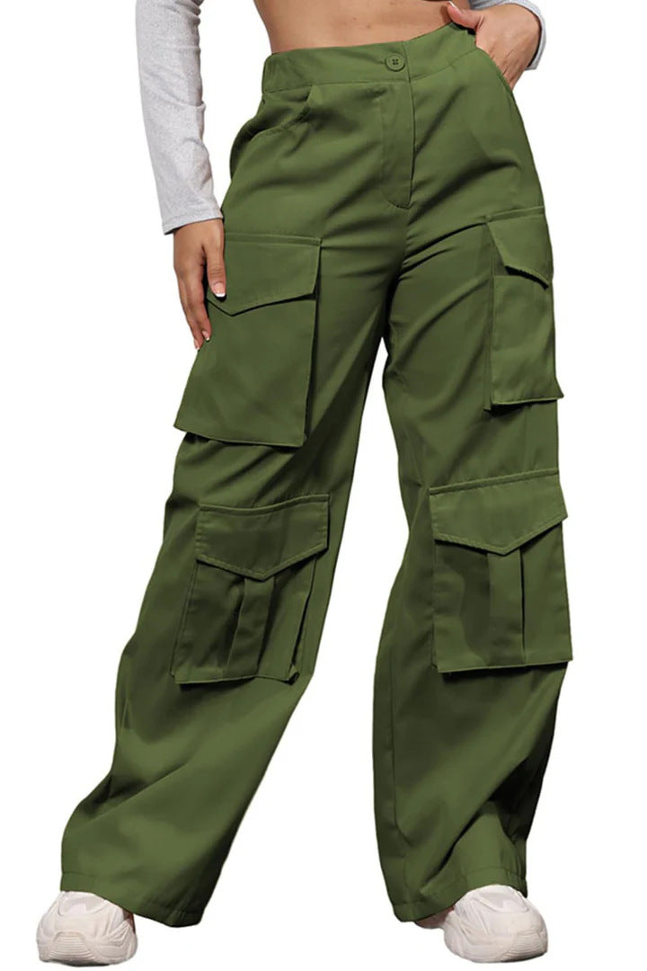 Women's cargo pants with practical pockets and wide leg Lune London