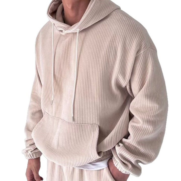 Men's cozy hoodie with ribbed structure and practical kangaroo pocket Lune London