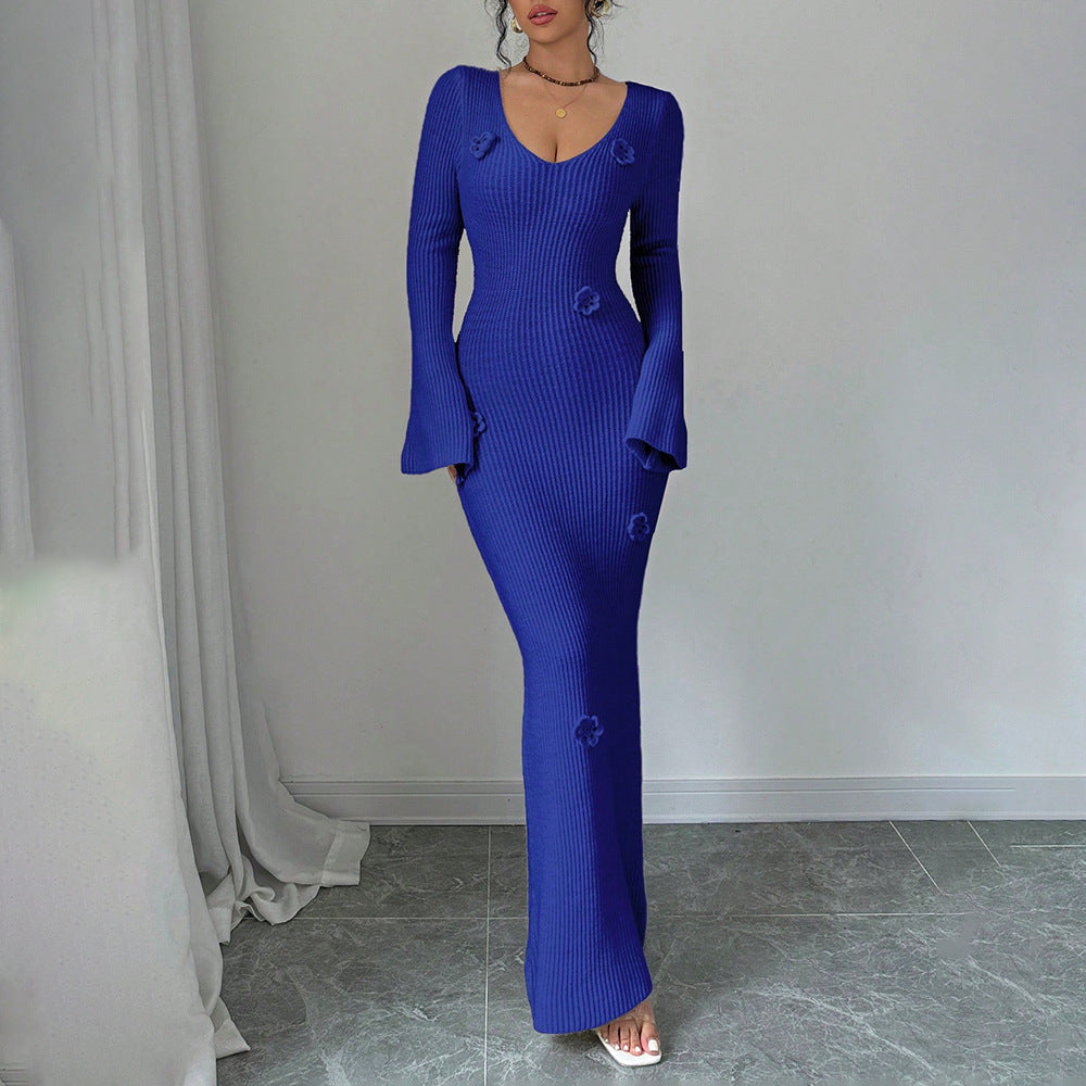 Maxi dress for women with elegant ribbed knit and trendy floral appliqués Lune London