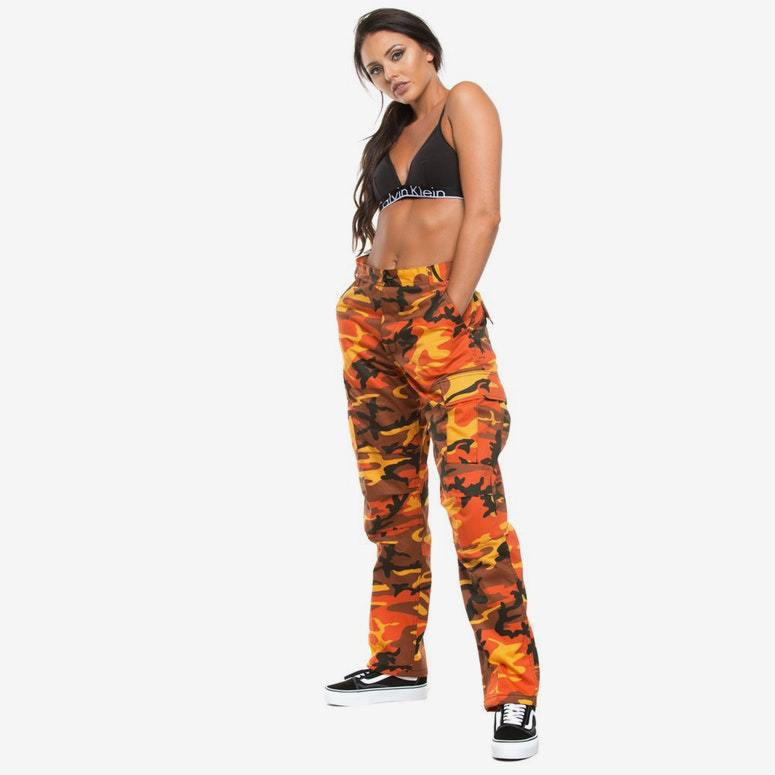 Men's cargo pants with modern camouflage design Lune London