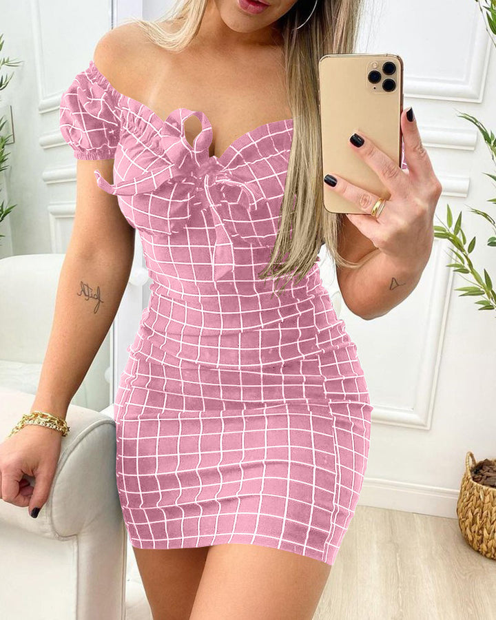 Fitted dress for women with ruffle details Lune London