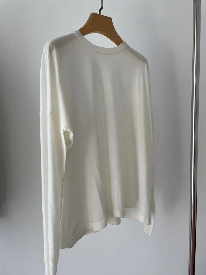 Women oversized long sleeve T-shirt with relaxed fit and wide neckline Lune London