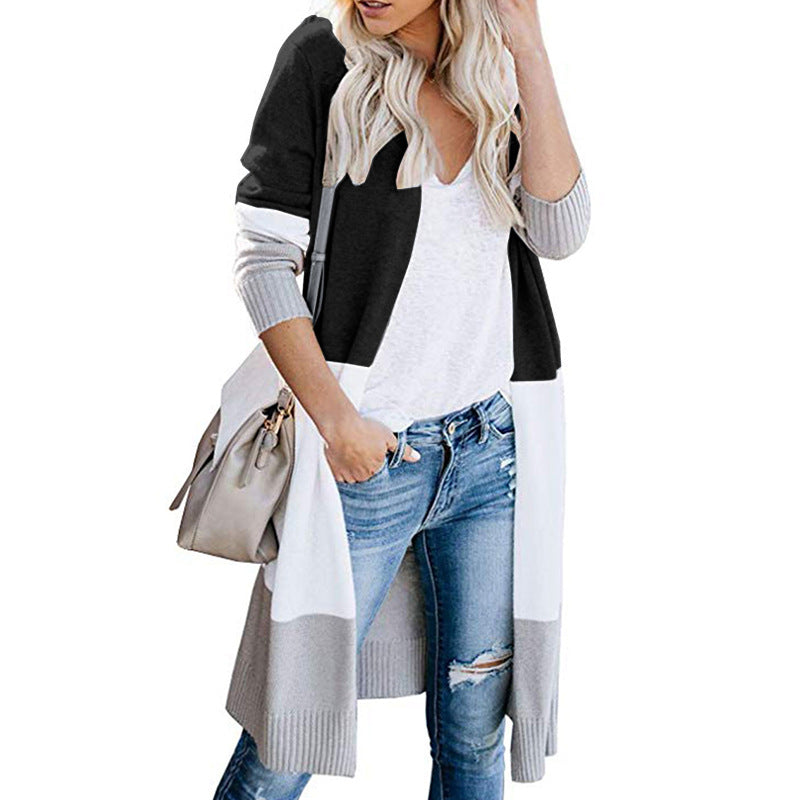 Cardigan à manches longues pour femmes dans un design de blocs de couleurs modernes Chic & Stil