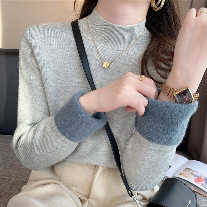 Pull à manches courtes pour femmes avec un col roulé stylé et une coupe décontractée Chic & Stil