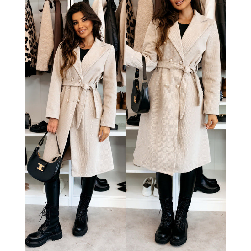 Tailored double-breasted coat for women with belt Lune London