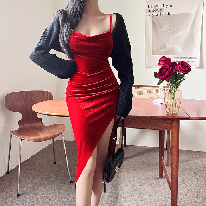 Elegant velvet dress for women with high slit Lune London