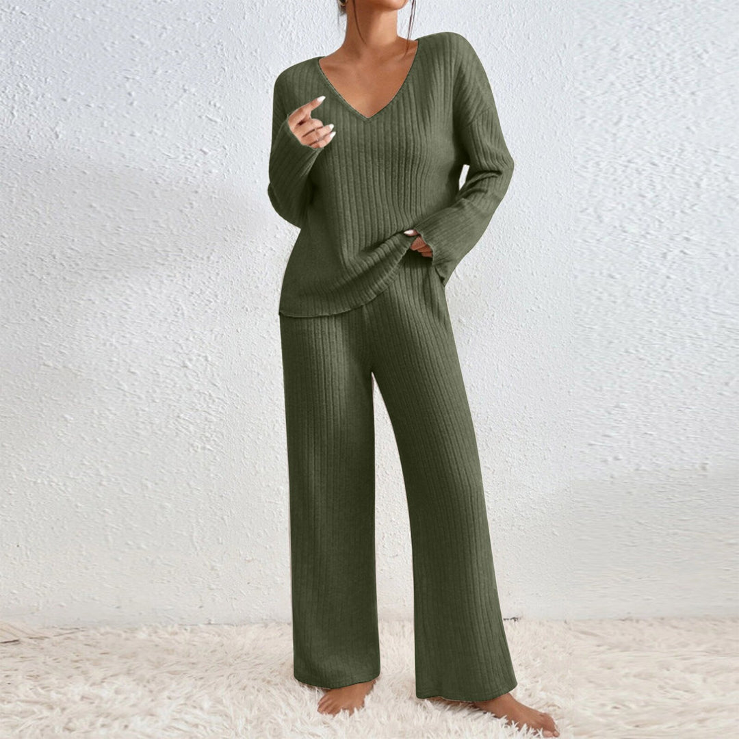Chic and Stylish Casual Knit Loungewear Set for Women