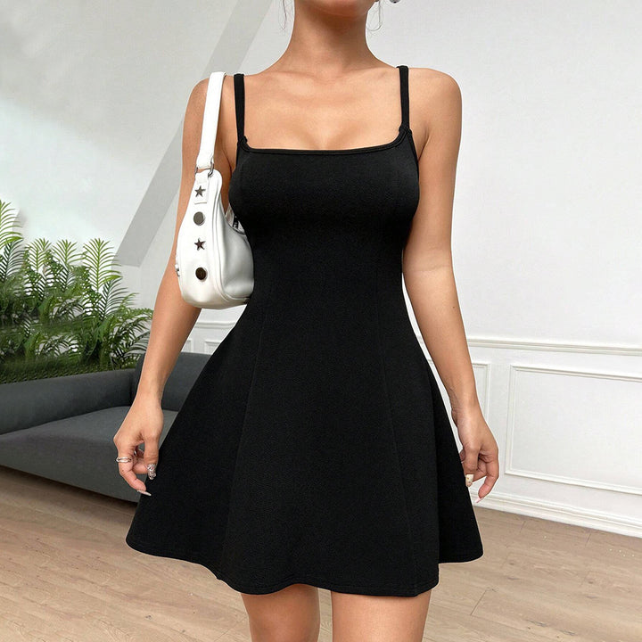 Robe A-line simple pour femmes avec bretelles réglables Chic & Stil