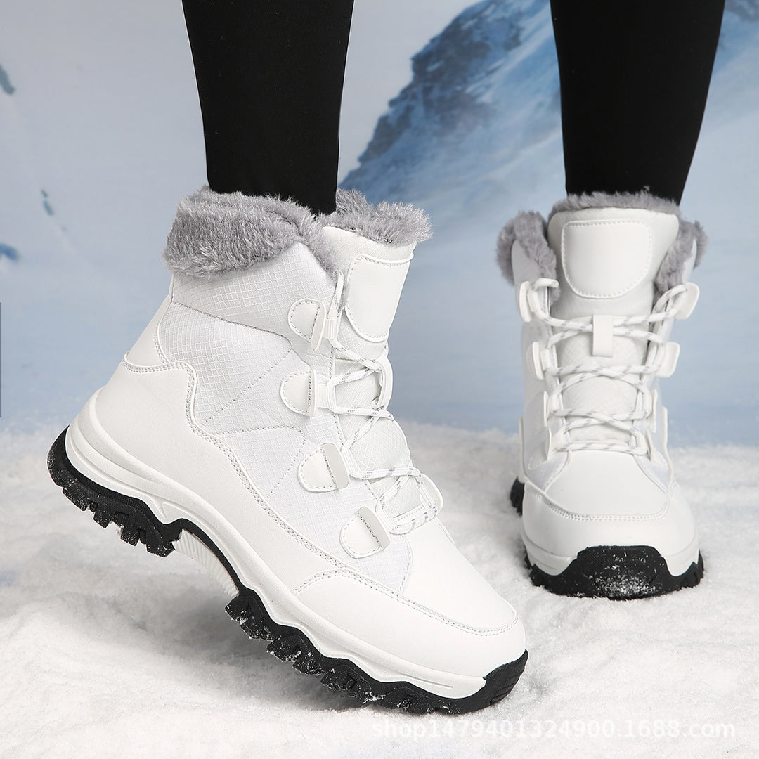 Warm winter boots for women with insulating fleece and non-slip sole Lune London