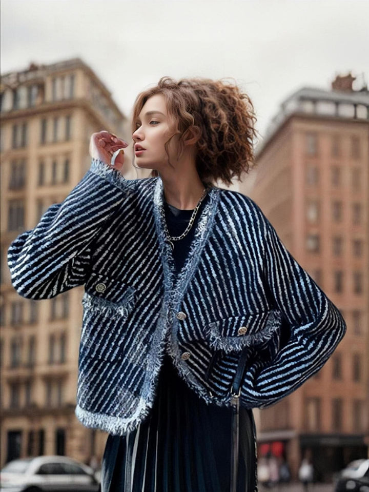 Knit jacket for women with elegant lapels and cozy material Lune Londonl