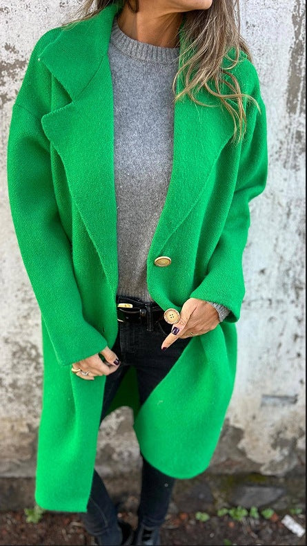 Veste de transition pour femme avec une coupe ample et de élégants détails de boutons Chic & Stil