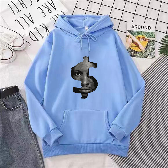 Women's hoodie with striking graphic print Chic & Stil