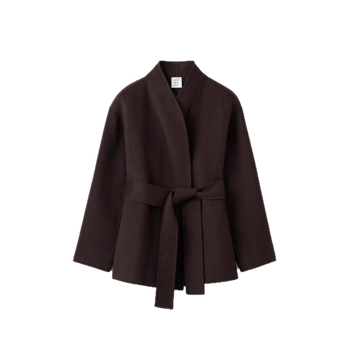 Women's draped jacket made of high-quality and soft material with a fitted cut Lune London