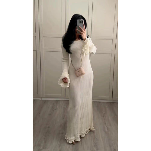 Elegant knitted dress for women with lace details and long sleeves Lune London