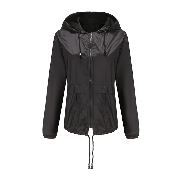 Women's sporty windbreaker jacket with adjustable hood and elastic cuffs Lune London