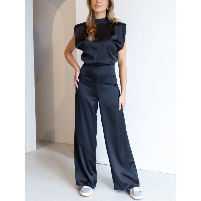 Ladies elegant jumpsuit with straight legs and high collar Lune London
