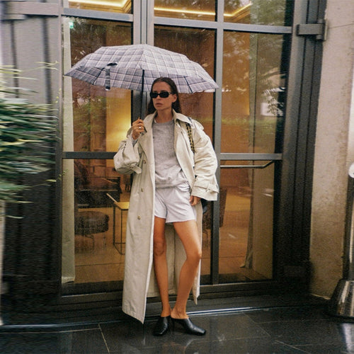 Women Elegant trench coat with open sleeves and a modern cut Lune London