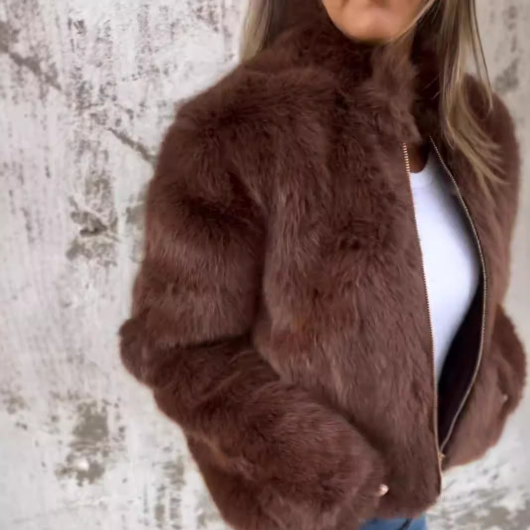 Ladies cozy and fashionable fleece jacket with high collar and zipper Lune London