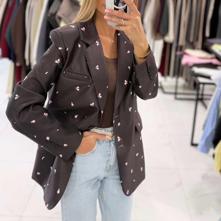 Ladies trendy blazer with adjustable belt Lune London
