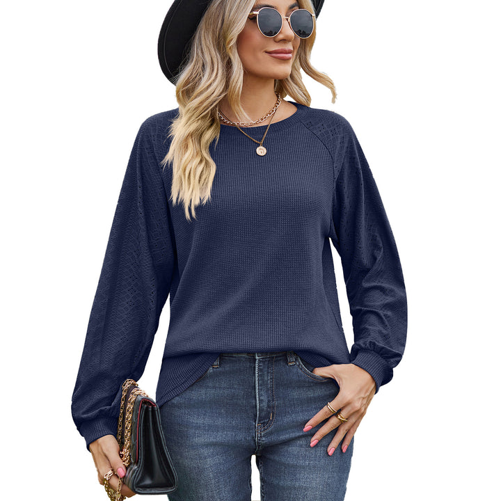 Casual sweater for women with trendy knit details Lune London
