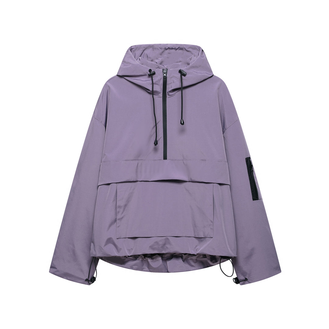Functional jacket for women with practical pockets and adjustable waist Lune London