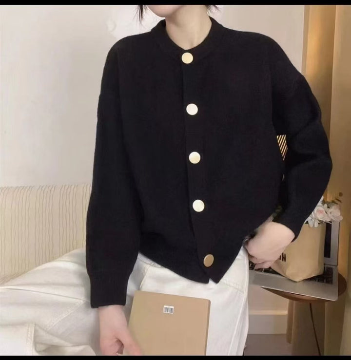 Ladies Cozy Knit Sweater with Large Buttons and an Elegant Design Lune London