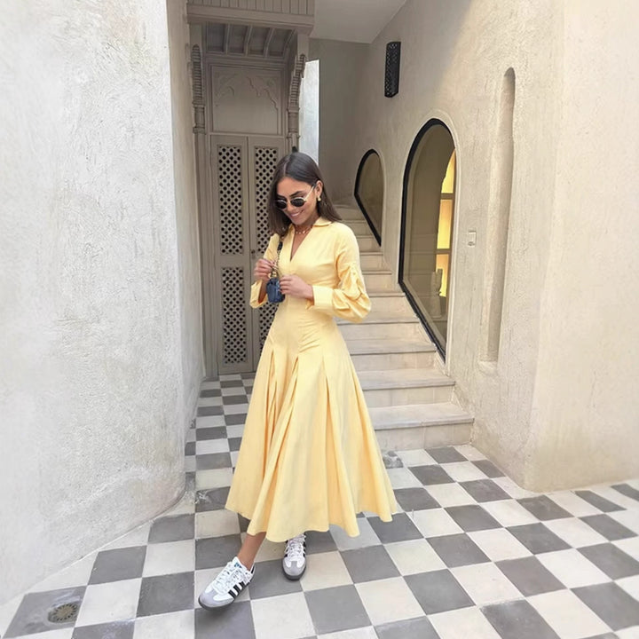 Shirt dress for ladies with an elegant V neckline and wide sleeves Lune London