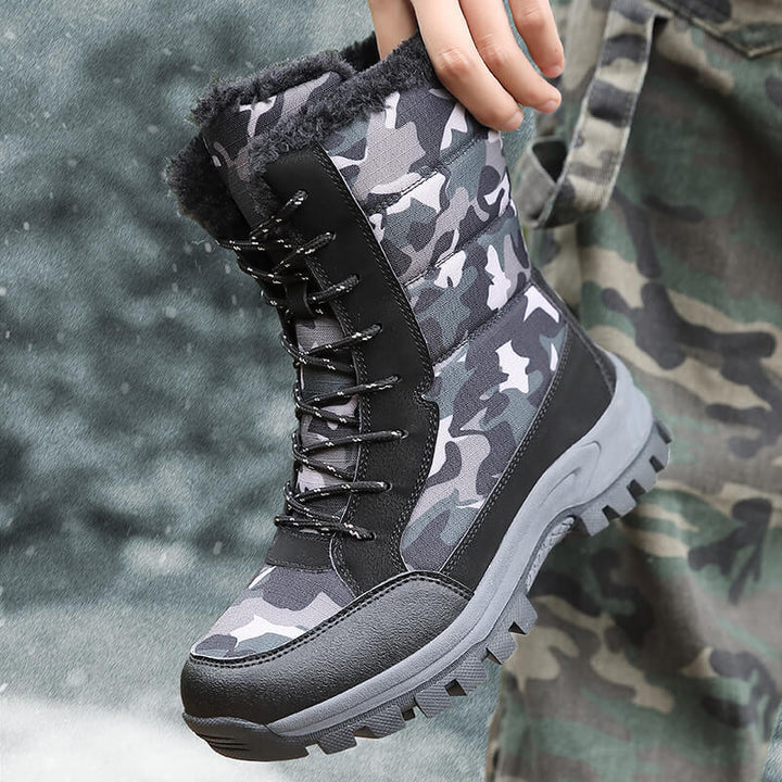 Winter boots for women with a sturdy profile and insulating lining Lune London