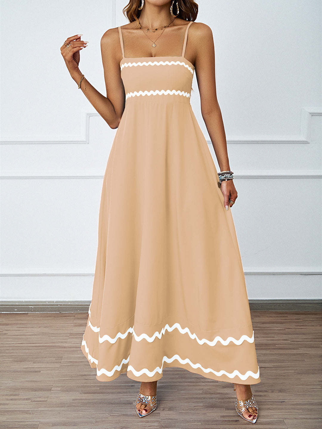 Maxi dress for women with a delicate ruffled hem and thin spaghetti straps Chic & Stil