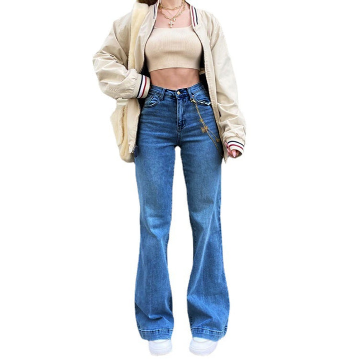Flared jeans for women with high waist and trendy flaring Lune London