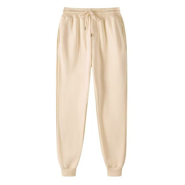 Sporty jogger pants for women with elastic waistband and side pockets Lune London