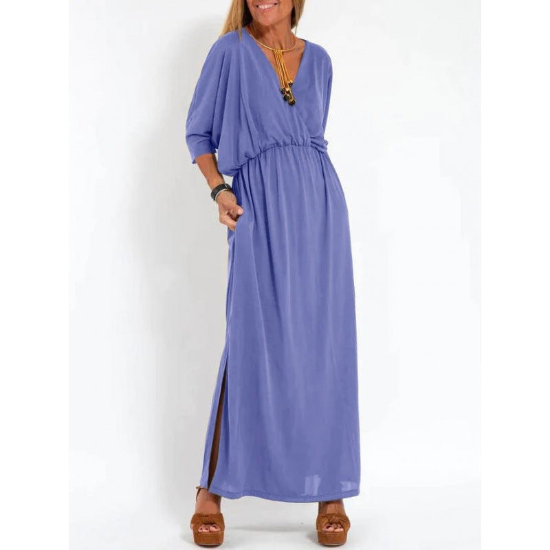 Casual maxi dress for women with V-neck and side slits Lune London