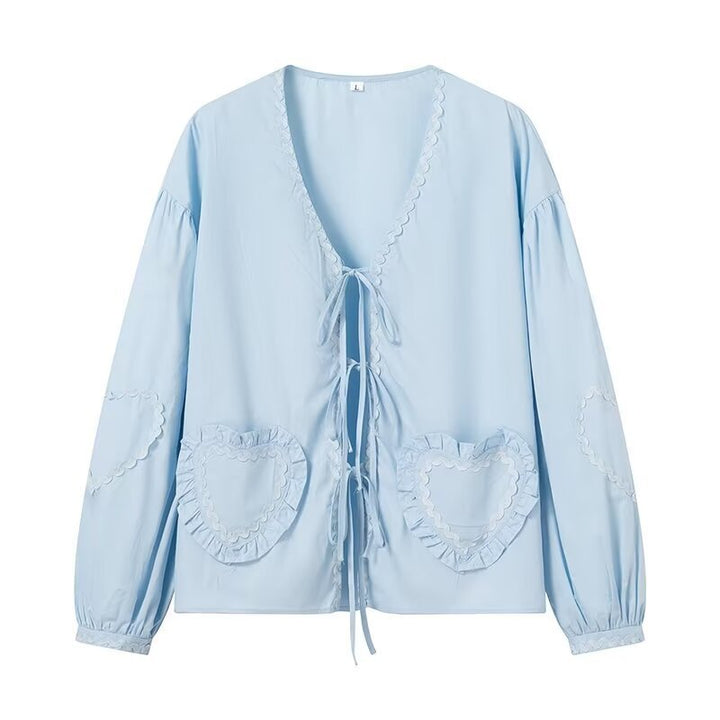Blouse ludique pour femmes avec applications en forme de cœur et détails froncés Chic & Stil