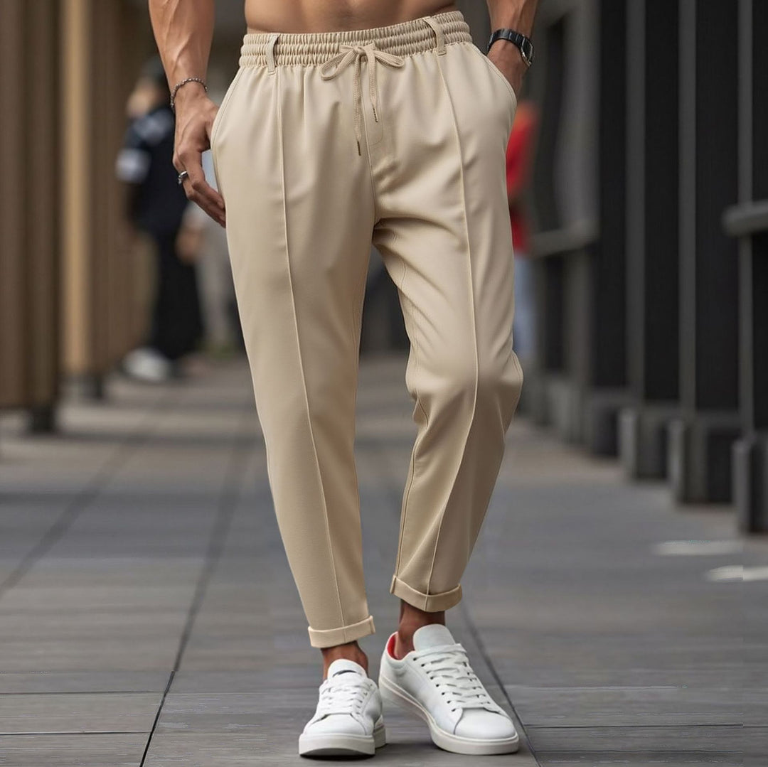 Casual men's jogger pants with elastic waistband and practical side pockets Lune London