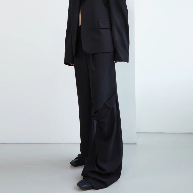 Pantalons de costume amples pour femmes avec des détails innovants Chic & Stil