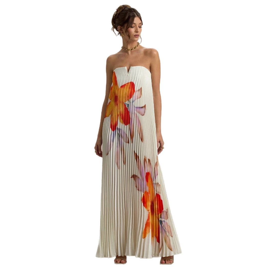 Women's maxi dress with pleated design and floral print Lune London