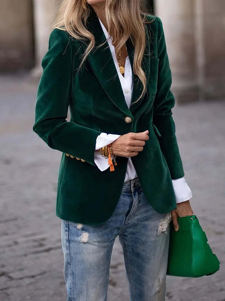Blazer élégant en velours pour dames avec coupe cintrée et boutons dorés