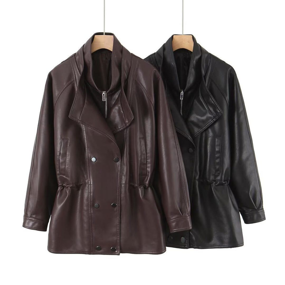 Trendy faux leather jacket for women with removable collar and practical pockets Lune London