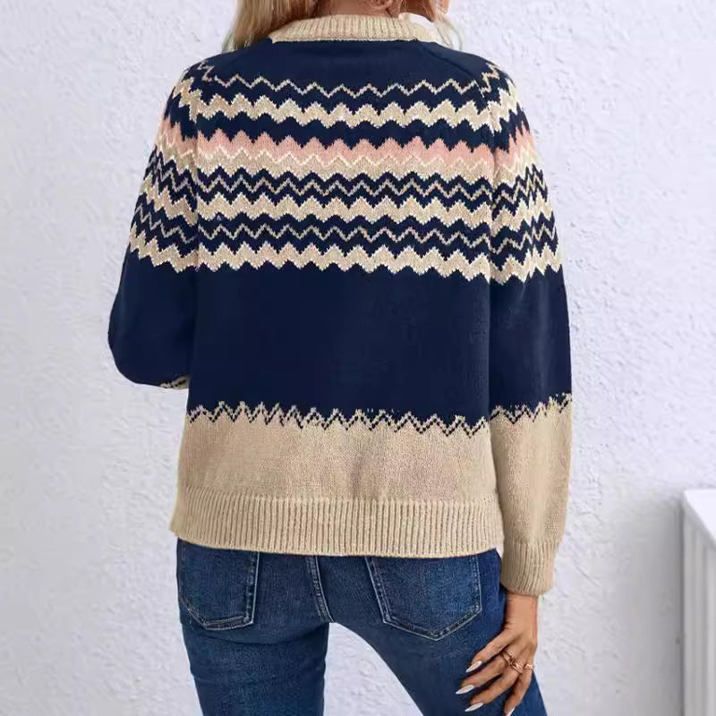 Elegant knitted sweater for women with a modern zigzag pattern and a round neckline Lune London
