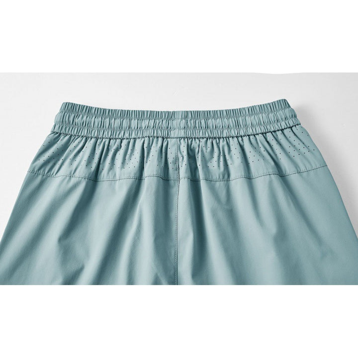 Leisure pants for men with elastic waistband and breathable inserts Lune London