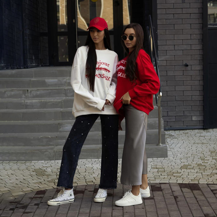 Casual sweatshirt for women with creative inscription Lune London