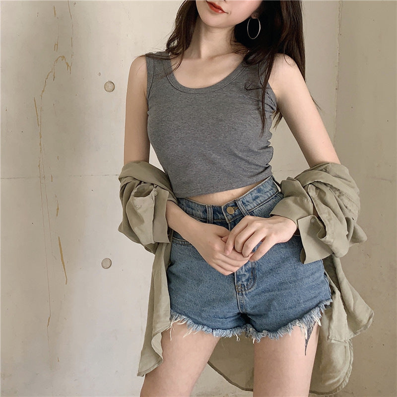Women's crop top made of breathable cotton with a slim fit Lune London