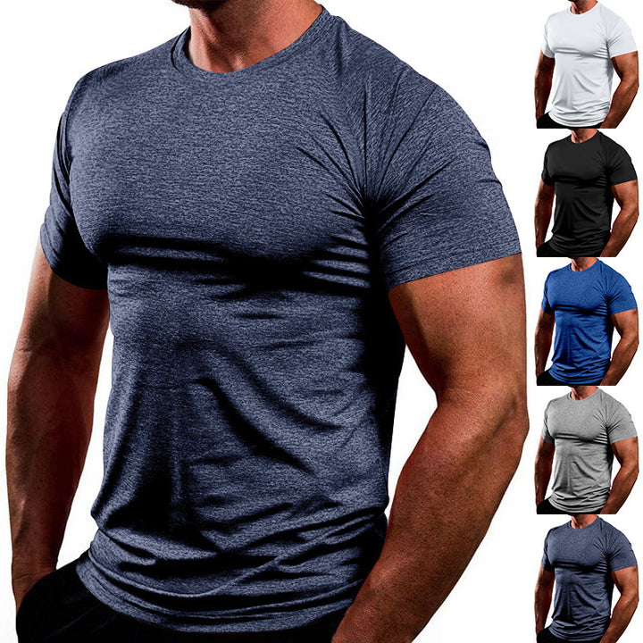 Breathable fitness t-shirt for men in lightweight fabric with a fitted cut Lune London